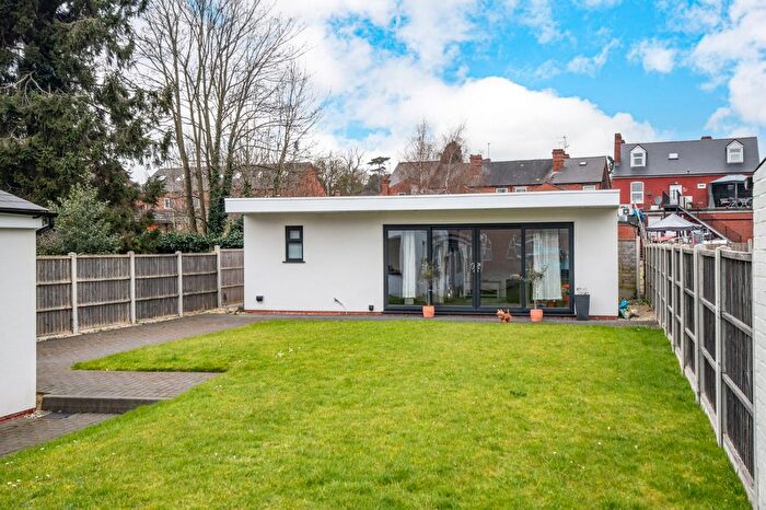 4 Bedroom Detached House For Sale In Neville Avenue, Kidderminster, Worcestershire, DY11