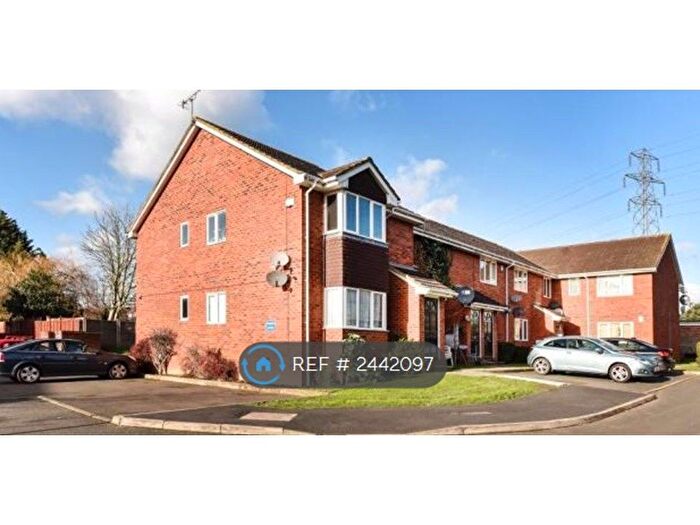1 Bedroom Maisonette To Rent In Whitehaven, Slough, SL1