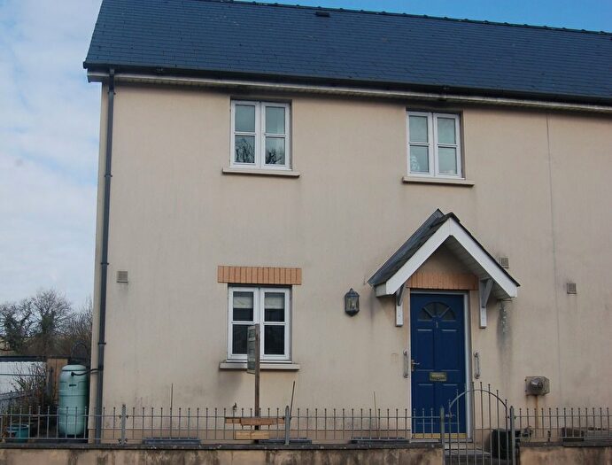 3 Bedroom Semi-Detached House For Sale In Swn Yr Afon, Newcastle Emlyn, SA38