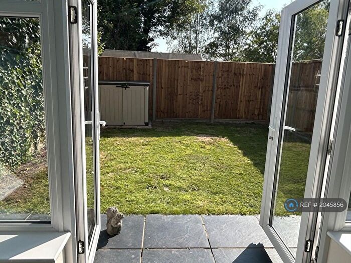1 Bedroom Flat To Rent In Orchard Way, Bognor Regis, PO22