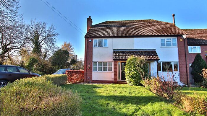 3 Bedroom House For Sale In Thirlebrook Cottages, Aston Cross, Tewkesbury, GL20