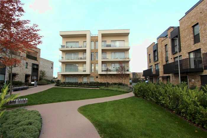 2 Bedroom Flat To Rent In Henty Close, Trumpington, Cambridge, Cambridgeshire, CB2