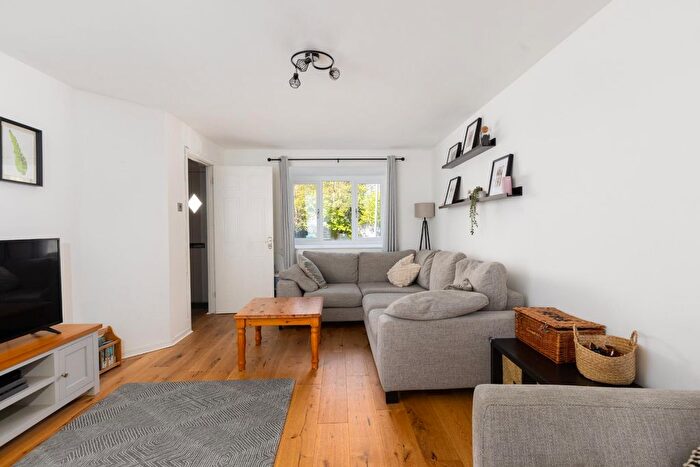 3 Bedroom End Of Terrace House For Sale In Daws Court, Fishponds, BS16