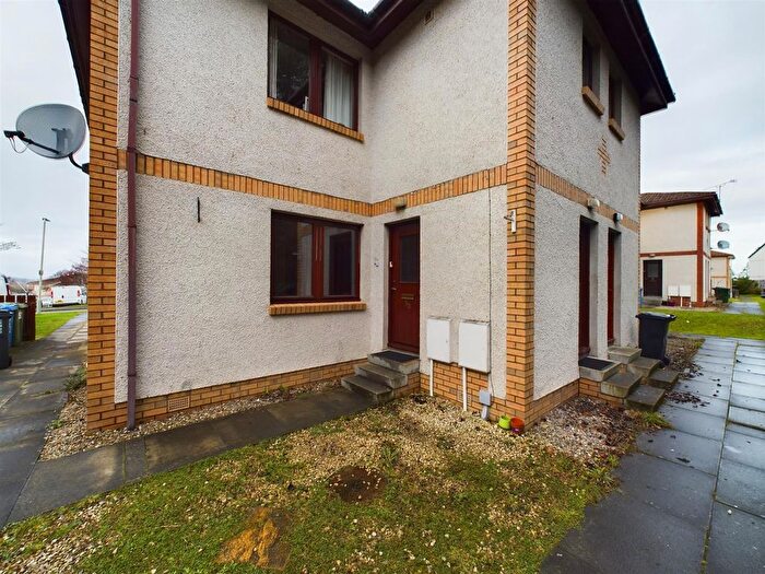 1 Bedroom Flat For Sale In Murray Terrace, Smithton, Inverness, IV2