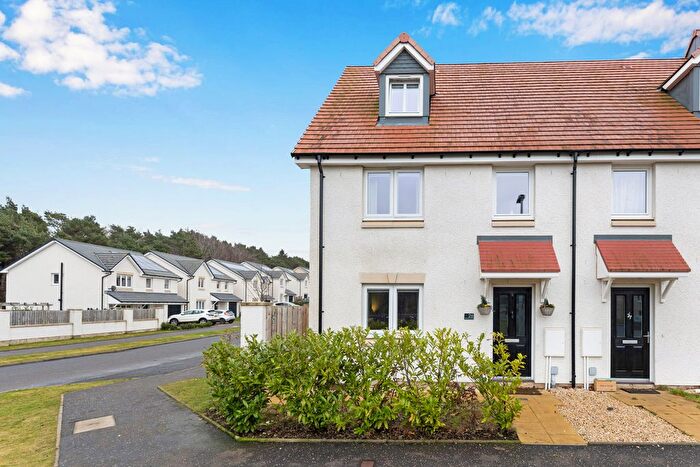 4 Bedroom End Of Terrace House For Sale In Merricks Avenue, Roslin, EH25