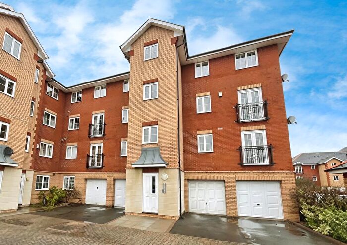 2 Bedroom Flat To Rent In Windsor Quay, Cardiff Bay, Cardiff, CF11