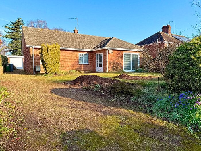 3 Bedroom Detached Bungalow For Sale In Main Road, Martlesham, Woodbridge, IP12