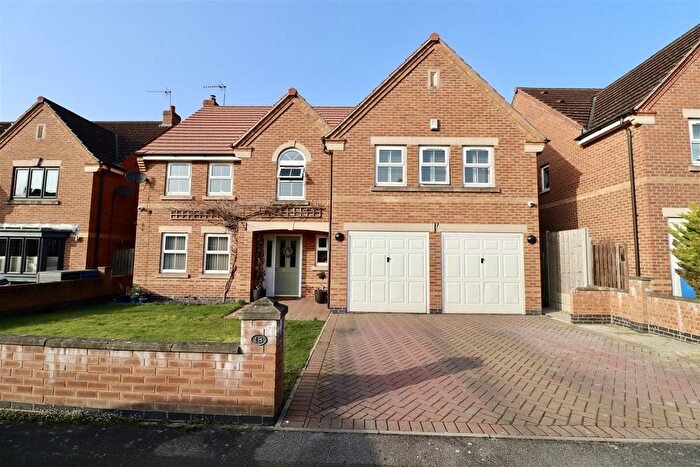 6 Bedroom Detached House For Sale In Dawson Road, Market Weighton, York, YO43
