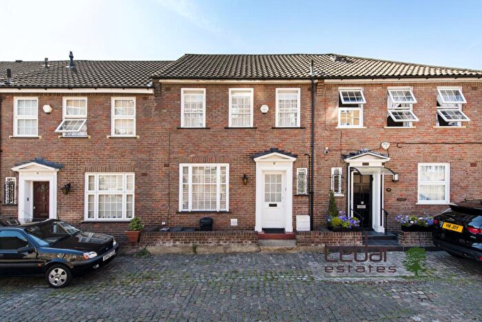 3 Bedroom Terraced House To Rent In Fairfax Place, South Hampstead, NW6