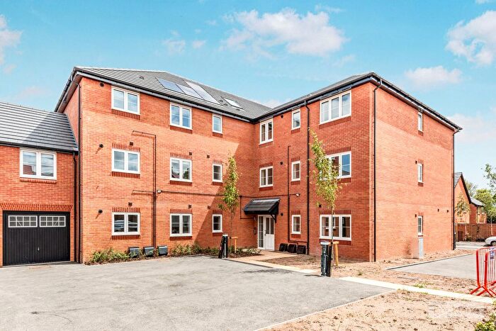 2 Bedroom Flat To Rent In Meadow House Drive, Coventry, CV4