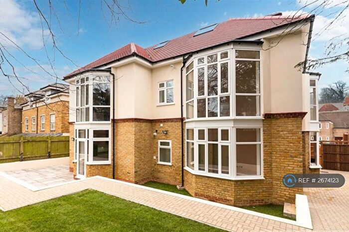 2 Bedroom Flat To Rent In Finchley Lane, London, NW4