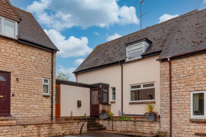 3 Bedroom Terraced House To Rent In Cotswold Court, Souldern, OX27