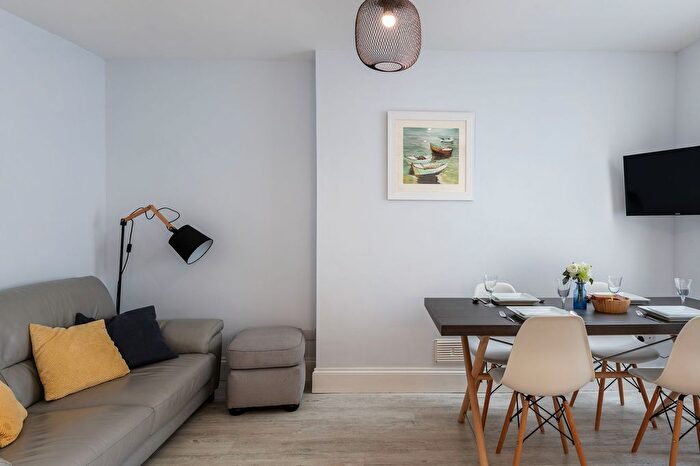 2 Bedroom Flat For Sale In Dart Retreat, Victoria Road, Dartmouth, Devon, TQ6