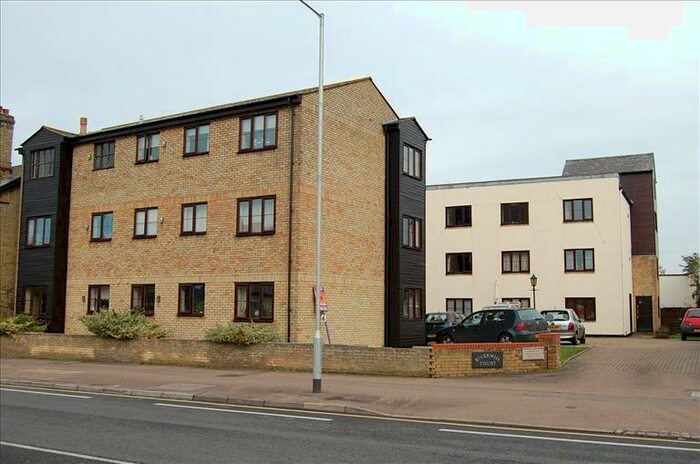 1 Bedroom Apartment To Rent In Rivermill Court, Kneesworth Street, Royston, SG8