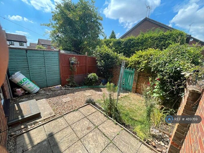 1 Bedroom Maisonette To Rent In Telford Drive, Slough, SL1