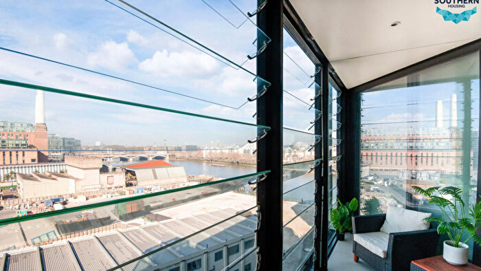 1 Bedroom Flat For Sale In Riverlight Quay, Battersea, London, , Battersea, London, SW11