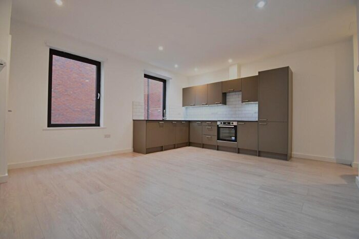 2 Bedroom Apartment To Rent In Southernhay Court, EX1