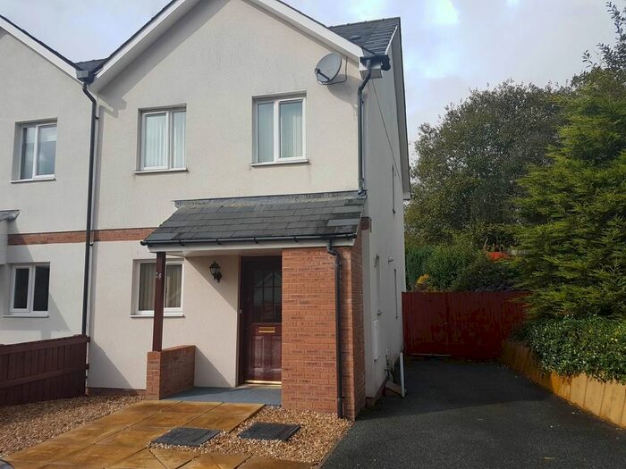 3 Bedroom Semi-Detached House To Rent In Bryn Steffan, Lampeter, Ceredigion, SA48