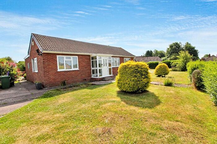 4 Bedroom Detached Bungalow For Sale In Upper Pool Hill, Dawley, Telford, TF4