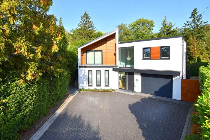 5 Bedroom Detached House For Sale In The Highlands, East Horsley, KT24