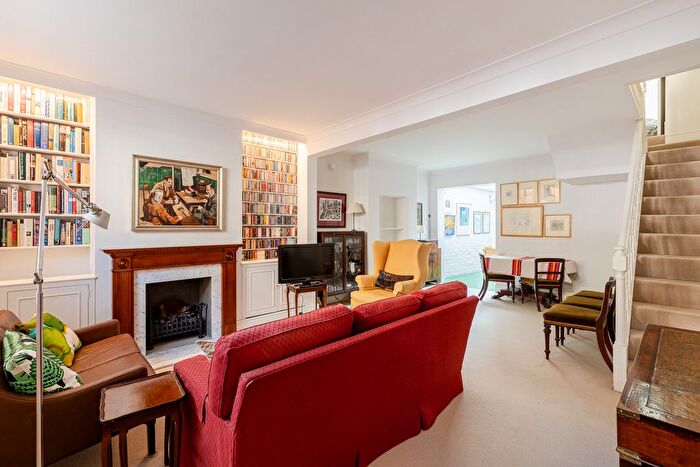 2 Bedroom Property To Rent In Jameson Street, Kensington, W8