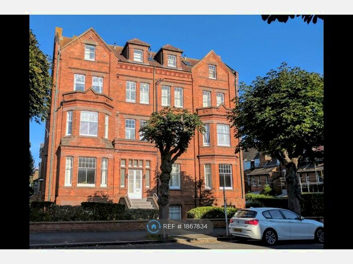 2 Bedroom Flat To Rent In Bouverie Road West, Folkestone, CT20