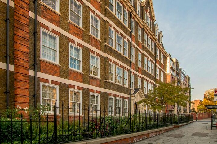 2 Bedroom Flat To Rent In Park Road, Regent's Park, London, NW1