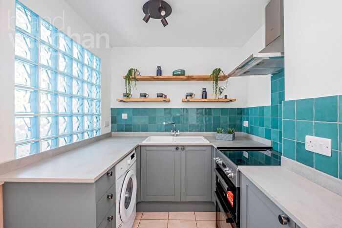 2 Bedroom Flat To Rent In Buckingham Road, Brighton, East Sussex, BN1