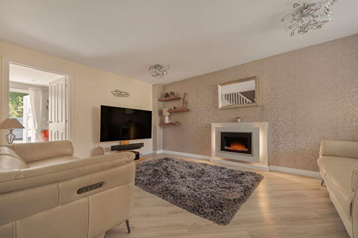 3 Bedroom End Of Terrace House For Sale In Waun Draw, Caerphilly, CF83