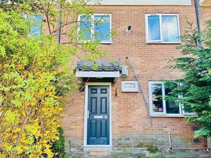 3 Bedroom Terraced House To Rent In Middleway View, Birmingham, B18