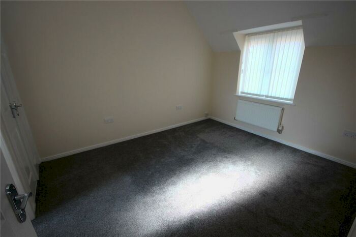 2 Bedroom Apartment To Rent In Fulmen Close, Lincoln, Lincolnshire, LN1