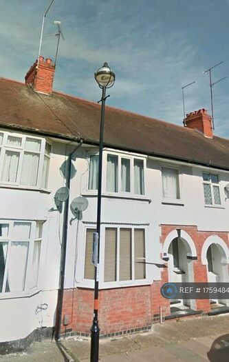 3 Bedroom Terraced House To Rent In Semilong Road, Northampton, NN2