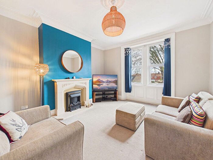 3 Bedroom Flat For Sale In Coldwell Terrace, Felling, Gateshead, NE10