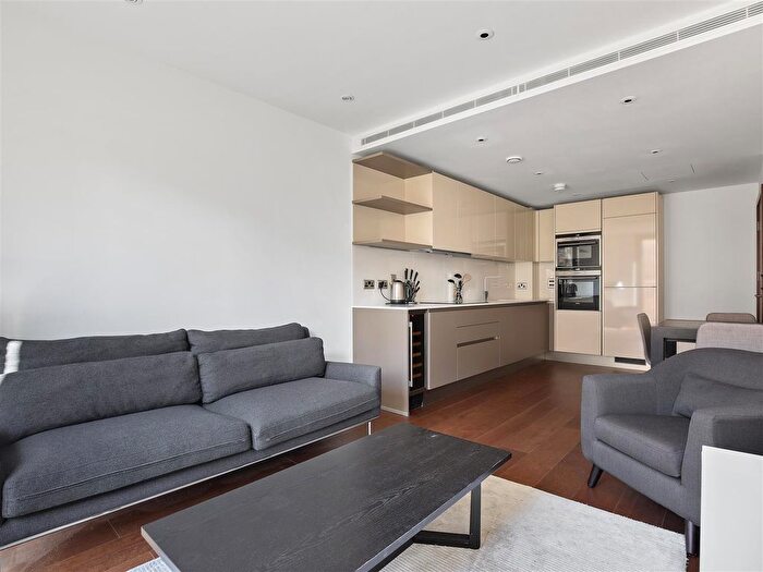 1 Bedroom Flat For Sale In - Fetter Lane, London, EC4A