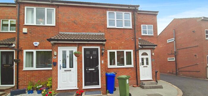 2 Bedroom Flat To Rent In Stockport Road, Denton, Manchester, M34
