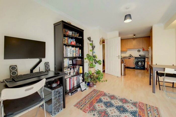 1 Bedroom Flat To Rent In Evan Cook Close, Peckham, London, SE15