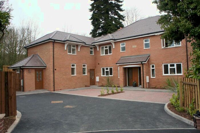 3 Bedroom Terraced House To Rent In Old Station Mews, Hampton-In-Arden, B92