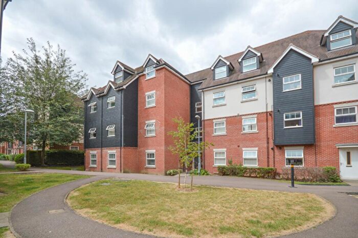 1 Bedroom Apartment To Rent In Heron Court, Bishops Stortford, CM23