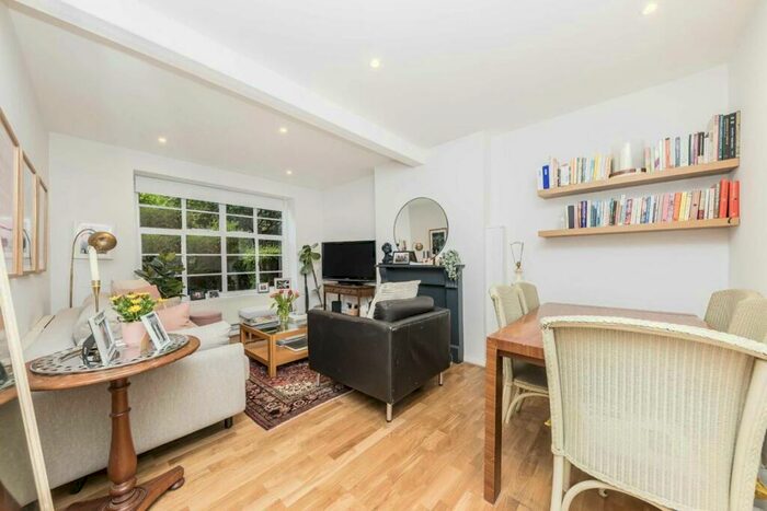 1 Bedroom Flat To Rent In Pages Hill, London, N10