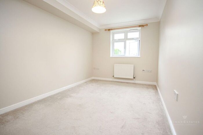 1 Bedroom Flat To Rent In St. Johns Road, Winston Court, TN4