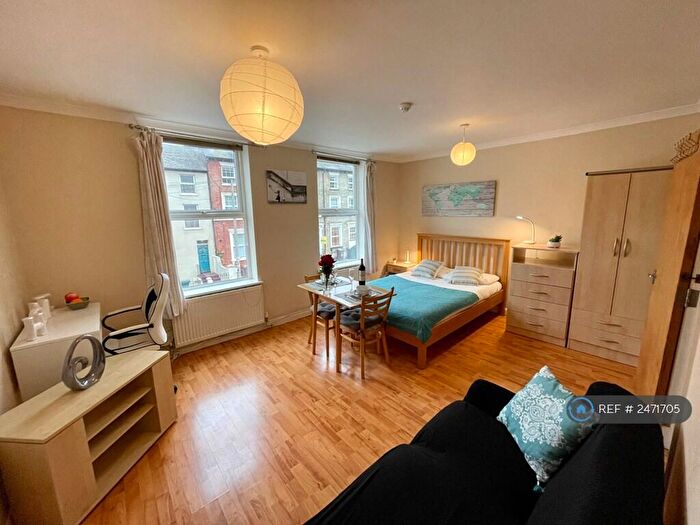 1 Bedroom Flat To Rent In Zinzan Street, Reading, RG1
