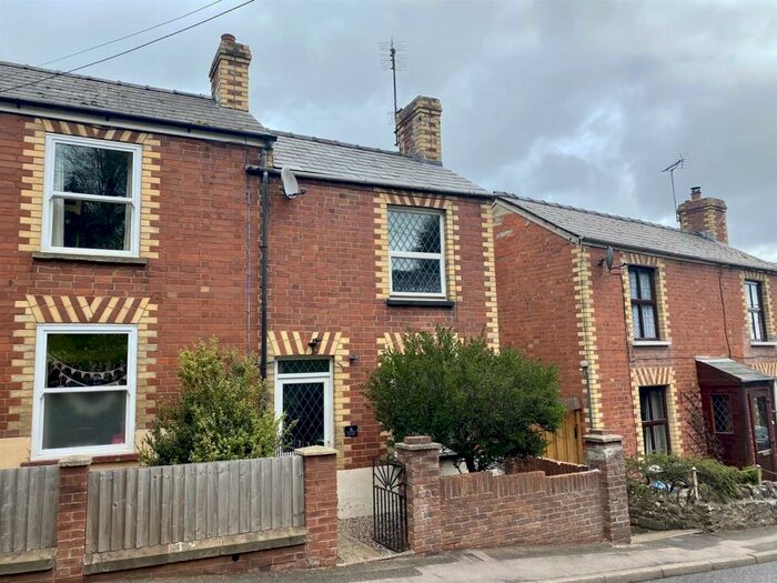 2 Bedroom House To Rent In Belmont Terrace, Mitcheldean, GL17