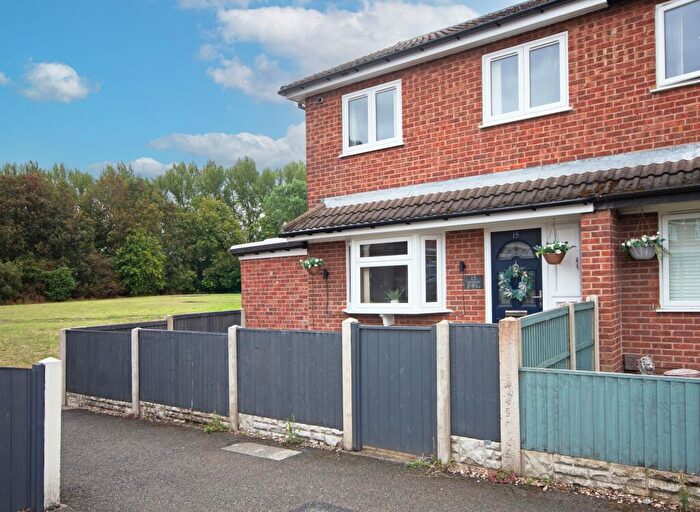 3 Bedroom Terraced House For Sale In Jervis Court, Ilkeston, DE7
