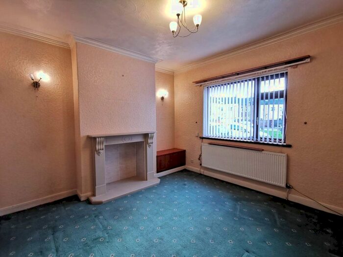 3 Bedroom Terraced House To Rent In Cross Street, Savile Road, Castleford, WF10