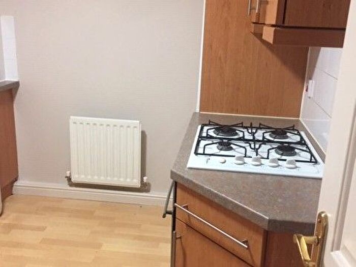 2 Bedroom Flat To Rent In Steads Place, Edinburgh, EH6