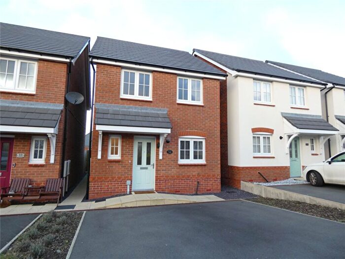3 Bedroom Detached House For Sale In Parc Tyddyn Bach, Holyhead, Isle Of Anglesey, LL65