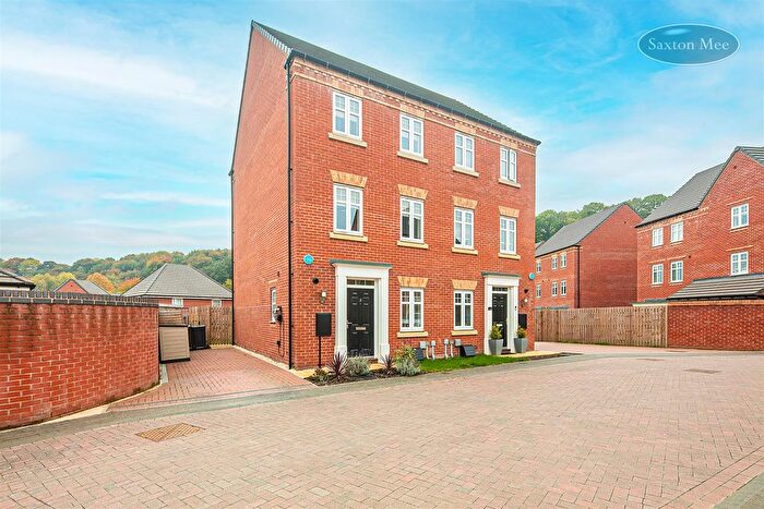 3 Bedroom Town House For Sale In Ash Close, Oughtbridge, Sheffield, S35