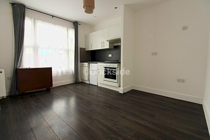 1 Bedroom Flat To Rent In High Street, Rochester, ME1