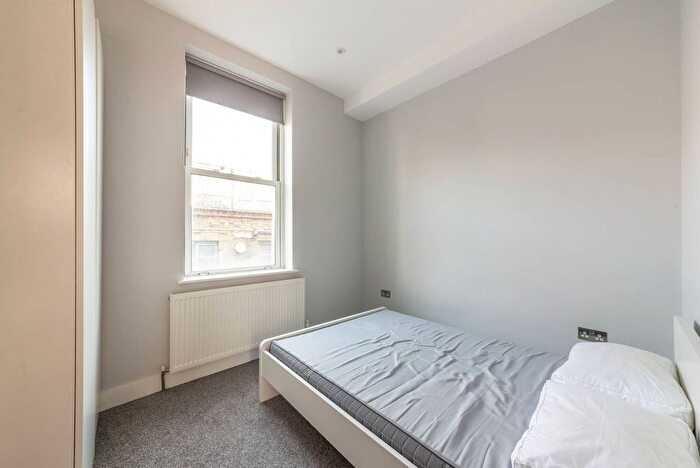 1 Bedroom Flat To Rent In Camden High Street, Camden Town, London, NW1
