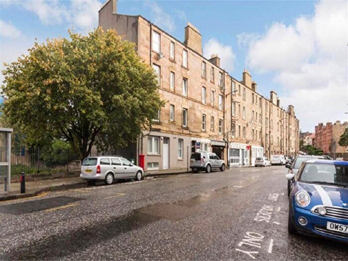 1 Bedroom Flat To Rent In Broughton Road, Edinburgh, EH7